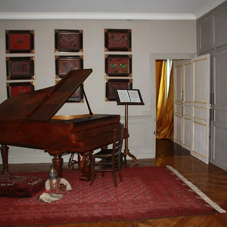 La Maison Bleue *