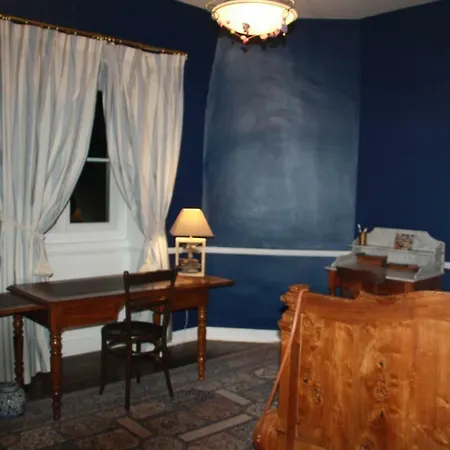Gasthof La Maison Bleue Rennes