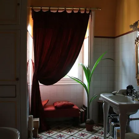 La Maison Bleue Gasthuis Rennes